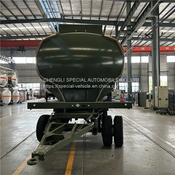Low Price and High Quality Oil Tanker Truck With Fuel Dispenser for Sale photo-3