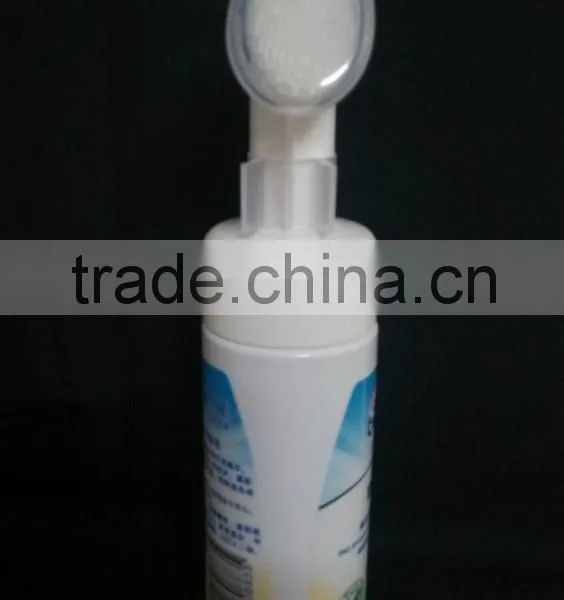 150ml Plastic Cosmetic Foam Pump Bottle With Soft Brush photo-6
