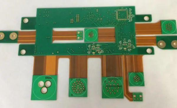 26 Layers of HDI Laminated Board With a Combination of Soft and Hard MaterialsPCB photo-2