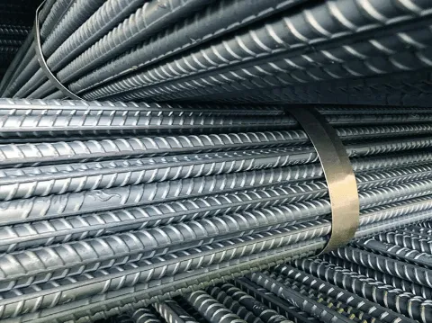 High Tensile Strength Hot Rolled Carbon Steel Rebar for Heavy-Duty Construction Projects Deformed Steel Rebar photo-2