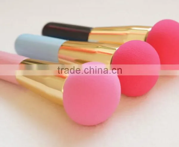 Mini Portable Aluminum Ferrule Makeup Sponge photo-4