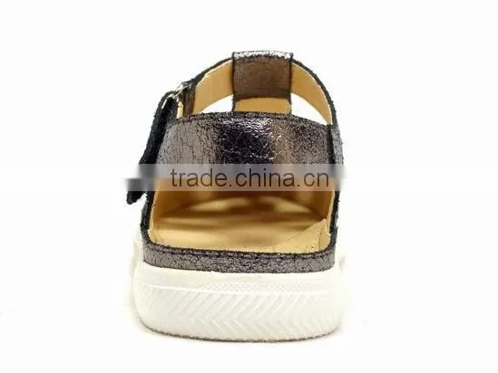 2016 Summer Beautiful Shiny Kids Closed Shoes Sandals With Flat Sole photo-5
