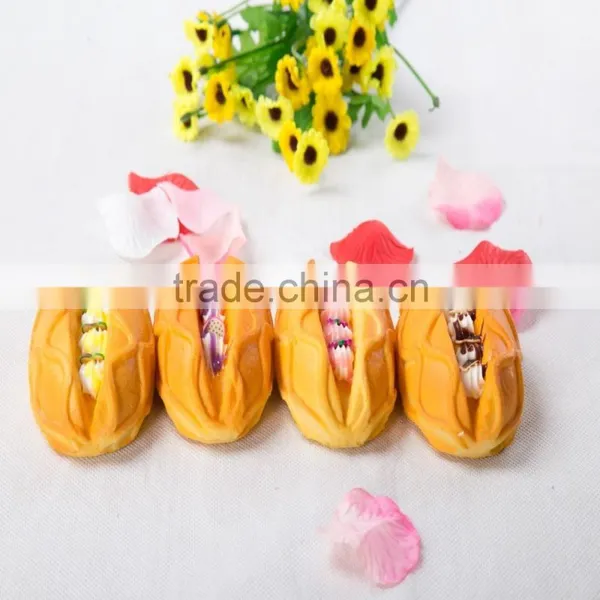 Lifelike Artificial Creamy Bread Toys Fake Food Home Decoration/Yiwu Sanqi Craft Factory photo-2