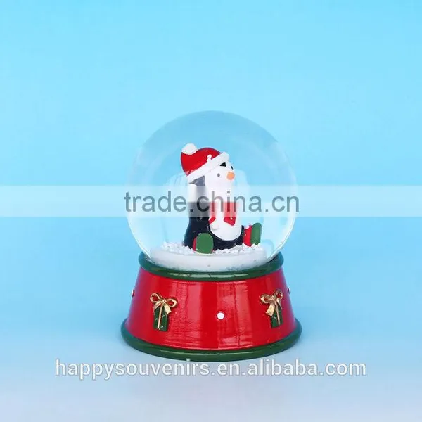 Lovely Chrismas Penguin Resin Snow Globe For Sale photo-2