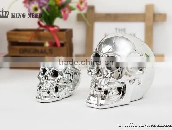 Silver Plastic Halloween Skull Head With LED Light photo-6
