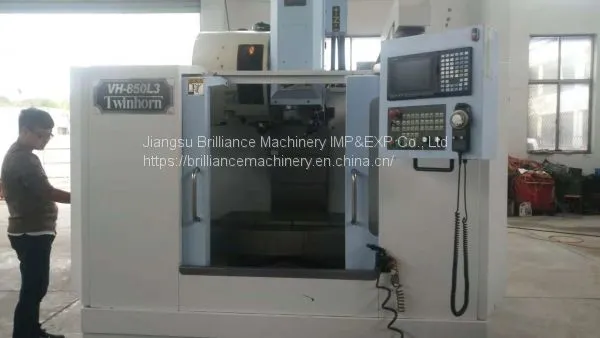 Taiwan Twinhorn VH-850L3 Vertical Machining Center photo-5