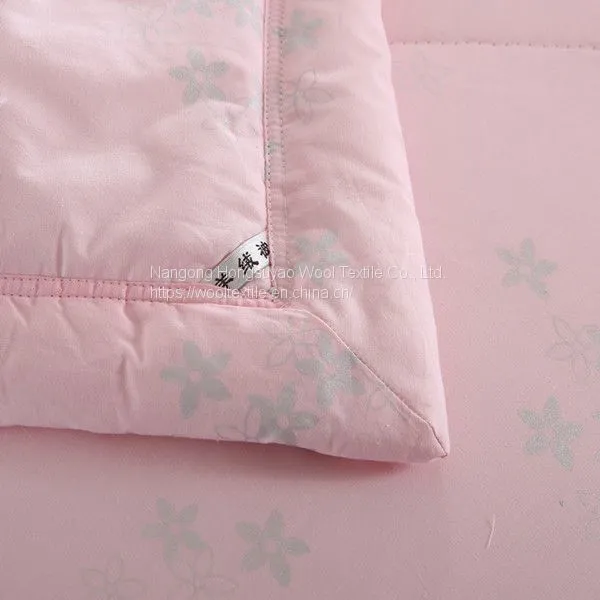 Wholesale Luxury Hotel Soft Thickened Cashmere Quilt Winter Quilt Bedding Set photo-4