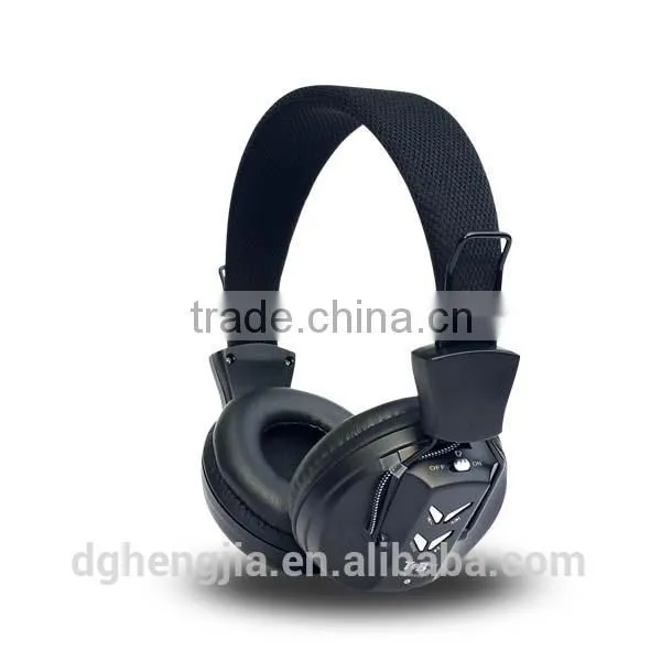 Best Design Wireless Sport Mp3 sd Card Slot Headphones With fm Radio photo-5