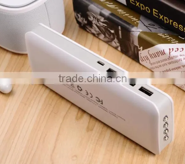 Three USB Socket Port 2015 New Arrival CE Fashion Portable 15000mah Mobile Power Bank With Led Light photo-3