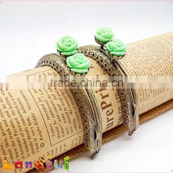8.5cm Rose Flower Antique Bronze Embossed Sewing Handbag Kiss Lock Frame photo-5