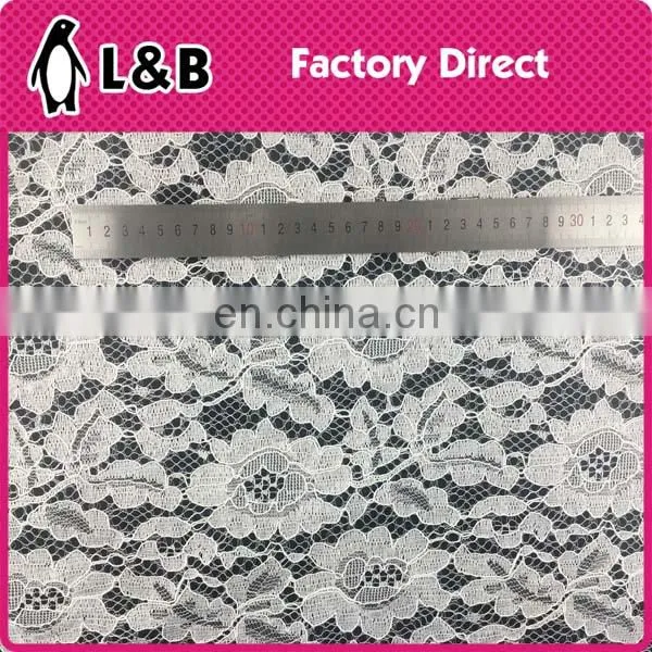 Flower Embroidered White Fabric Cord Lace photo-4