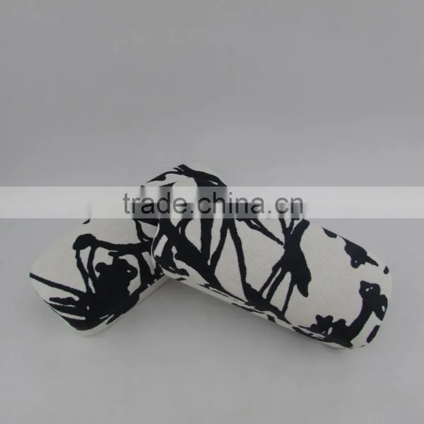 Custom Hard Promotion Glasses Case Wholesale photo-4