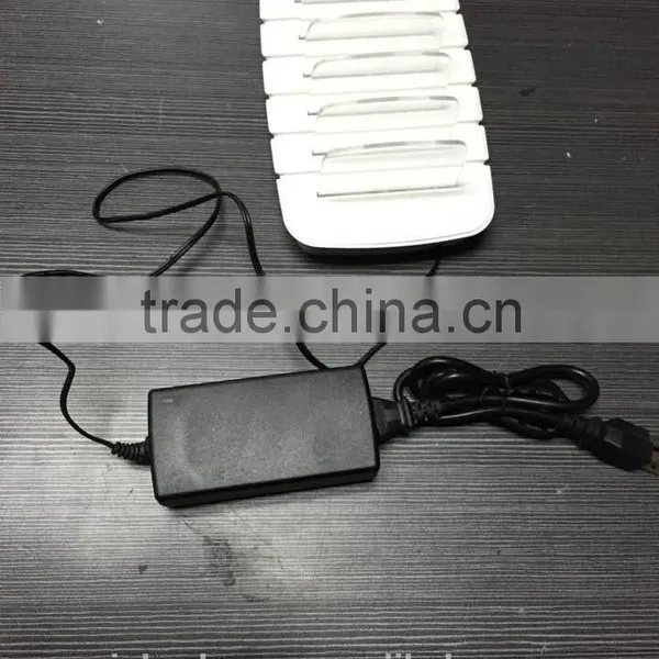 2015 New Design Desktop Usb Charging Docking Station With CE FCC ROHS UL Certificate for IPod/iPhone/iPad photo-2