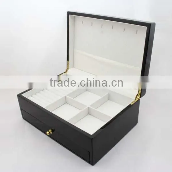 Customized Handmade Black Wooden Jewelry Box With Compartment and Hooks photo-4