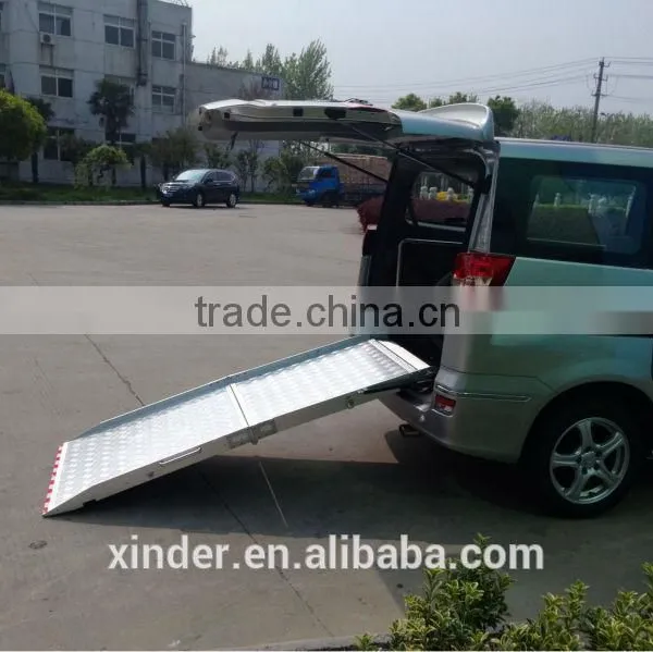 BMWR-201 Aluminum Manual Folding Car Motorcycle Wheelchair Ramp For Dongdeng Van Minivan photo-5