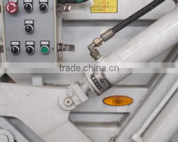 5 Cubic Meters Jiefang Small New Refuse Compactor Trucks photo-4