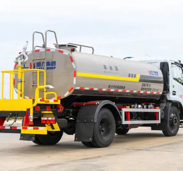 Sino Truck HOWO Water Tank/Tanker Truck/Water Sprinkling Truck 20000L photo-5