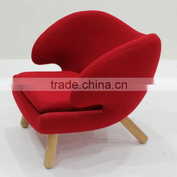 Replica Fiberglass Material Elegant Grace Cashmere Finn Juhl Pelican Chair With Solid Wood Frame photo-2