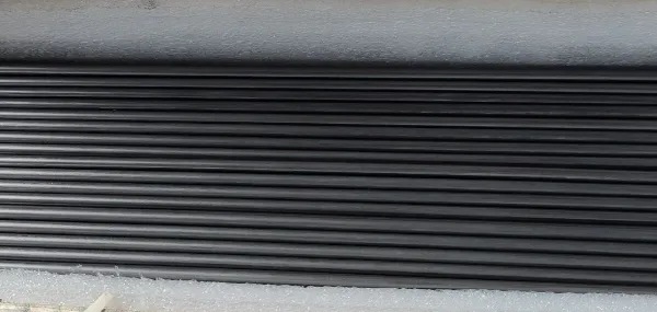 Graphites Post