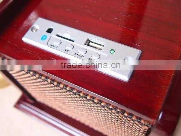 Rain Lane High Quality USB SD Bluetooth Speakers With Wooden Case Craft Gift Gramophone Replica photo-3