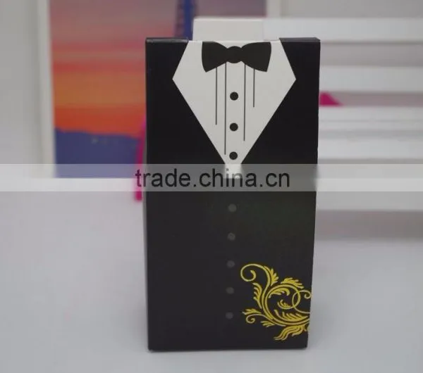 Bride and Groom Wedding Favor Box photo-3