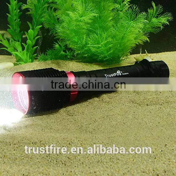 2016 New Products !!! Led Flashlight DF010 With 1* CREE XHP70 Led Light, 1600LM, Use 2pc 26650 Battery! photo-6