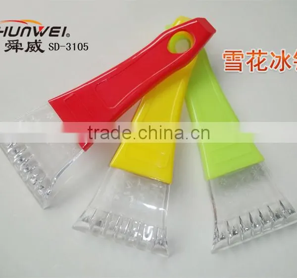 SD-3105 shunwei brand full new material PP handle promotional colorful snow scraper