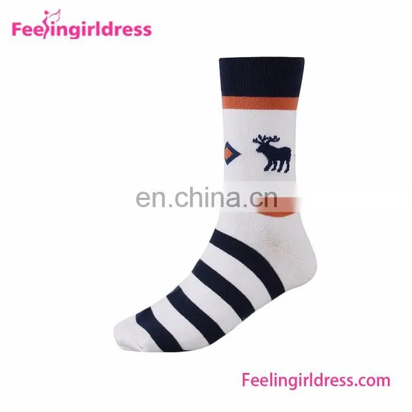 China Factory Custom Winter Christmas Deer Stripe Men Socks Cotton photo-6