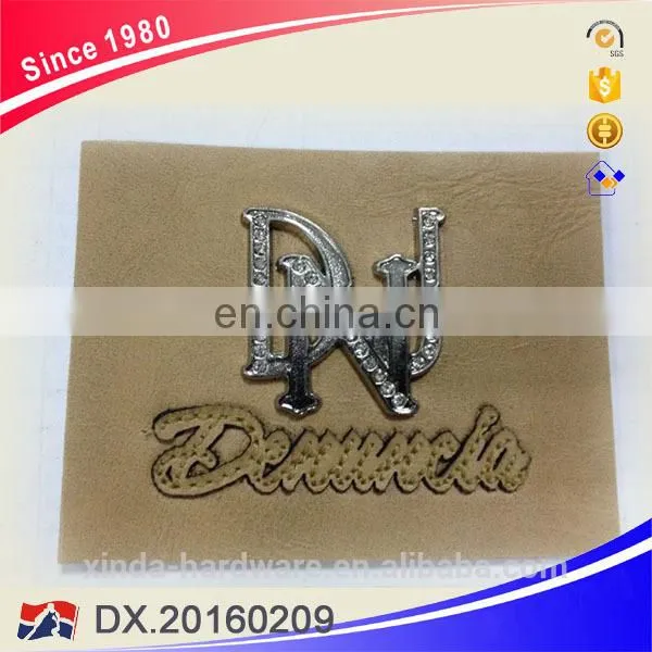Fashion Customizable Logo Labels With Metal Bage photo-5