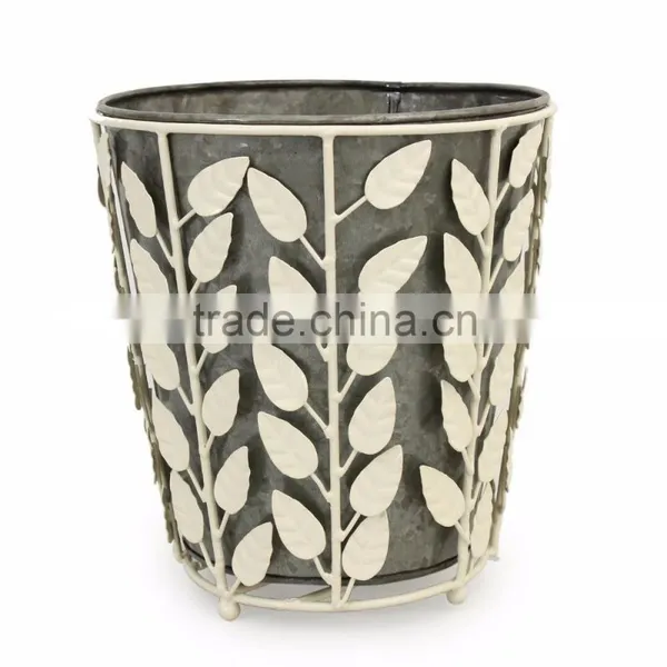 Vintage Style Iron Bucket Planters With Removable White Floral Cover Flower Plant Pot Window Planter Garden Container Accessory