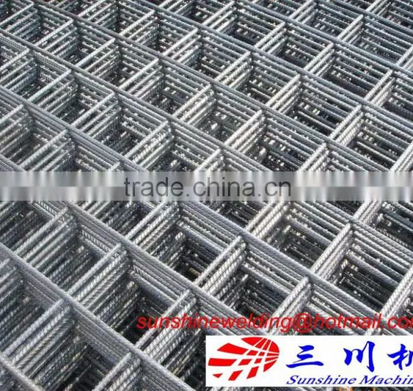 Automatic G.I Steel Wire Mesh Machine photo-4