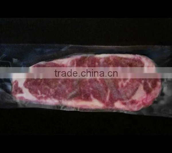 Steak vacuum packaging machine