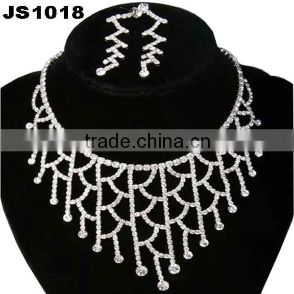 Fashion Arabic Glitter Rhinestone Crystal Wedding Jewelry Sets photo-2
