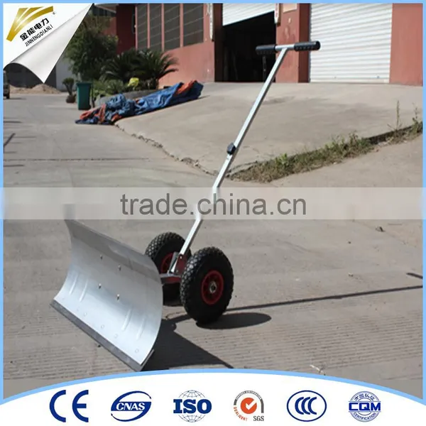 Plastic Snow Cleaning Tool