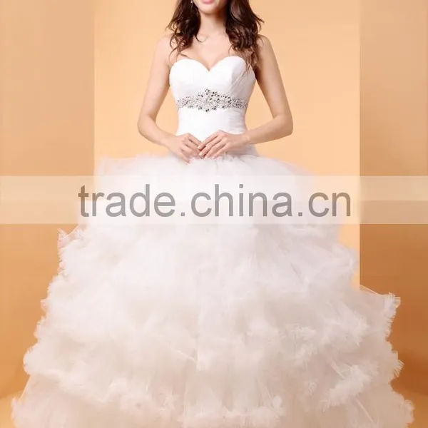 Ball Gown Wedding Dress Wedding Dress in Color Vintage Inspired Floor-length Strapless Bridal Gown P047