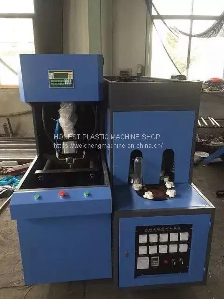 Semi-automatic Pet Blowing Machine photo-4