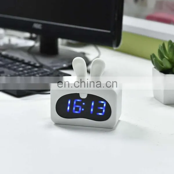 Amazon Top Seller 2019 Multi Color Wake up Table Clock Kids Digital Alarm Clock photo-4