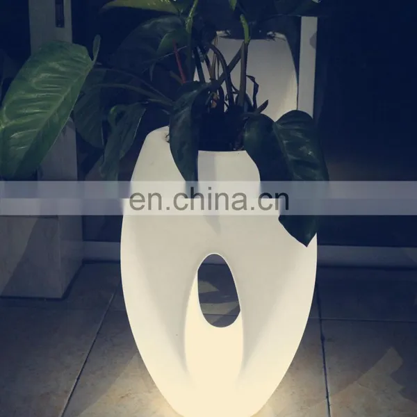 Waterproof Led Illuminate Glowing Flower Pot /outdoor Plastic Flower Vase photo-3