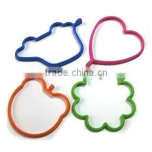Silicone egg rings