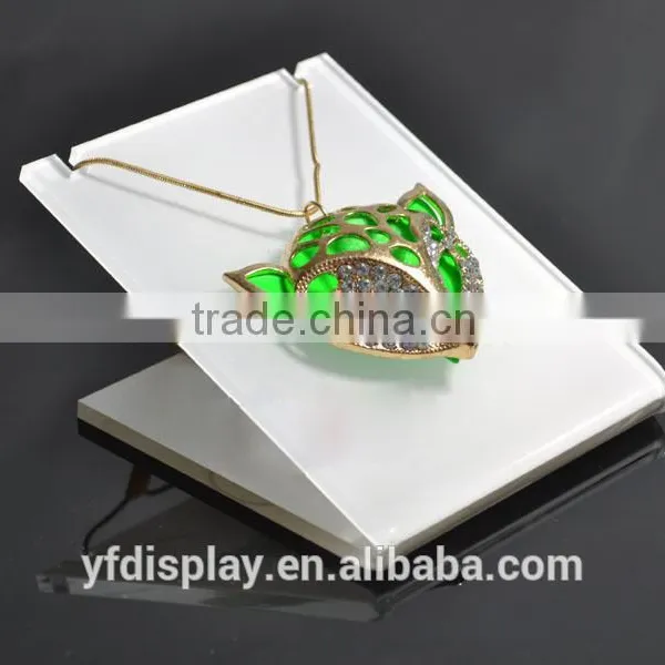 High Clear Acrylic Jewelry Display Stand photo-2
