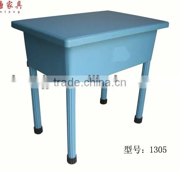 simple school table