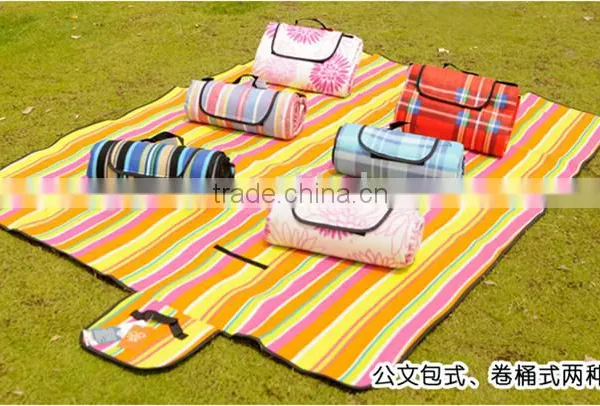 150x200cm Outdoor Foldable Beach Plaid Blanket Moistureproof Waterproof Baby Climb Plaid Blanket photo-3