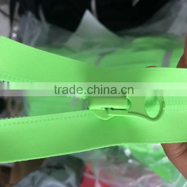 High Quality Colorful Waterproof Zipper for Chidren Clothing photo-2