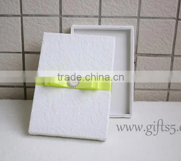 Excellent Lace Fabric Covered Wedding Invitation Boxes With Pearl photo-6
