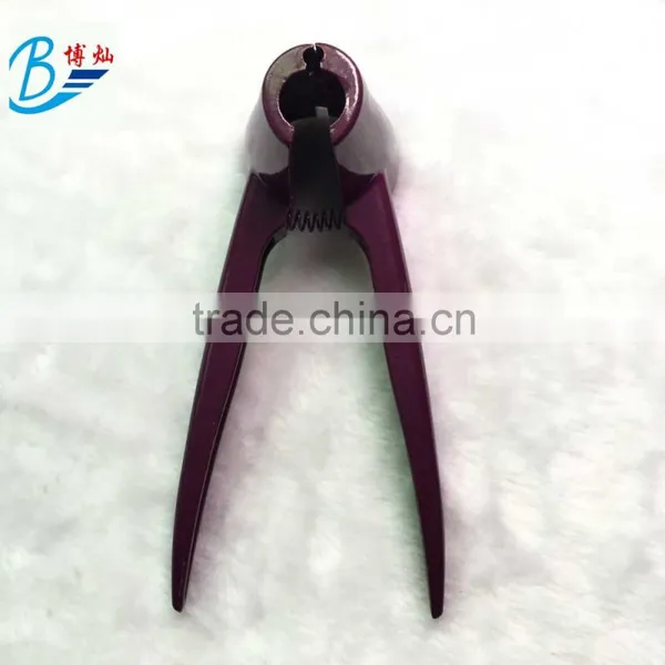 Kitchen Bamboo Nut Cracker Tool
