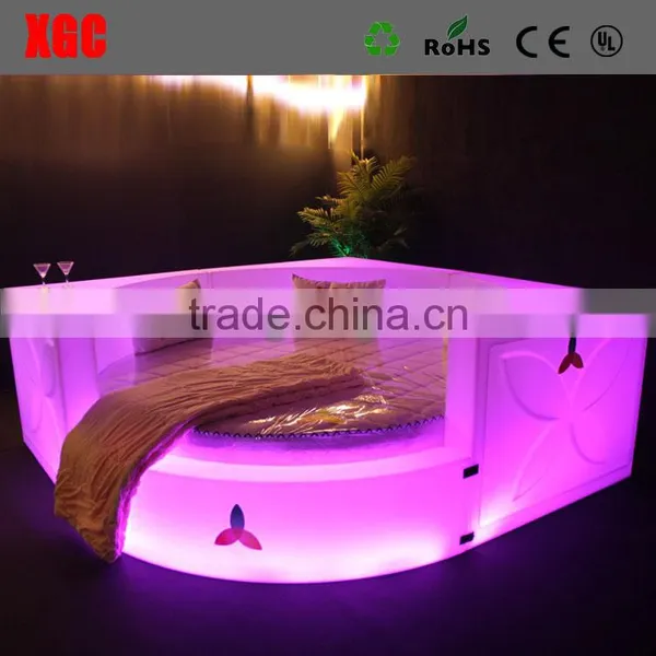 New Design Luxury Circle Shape Hotel Bed With LED Lighting photo-5