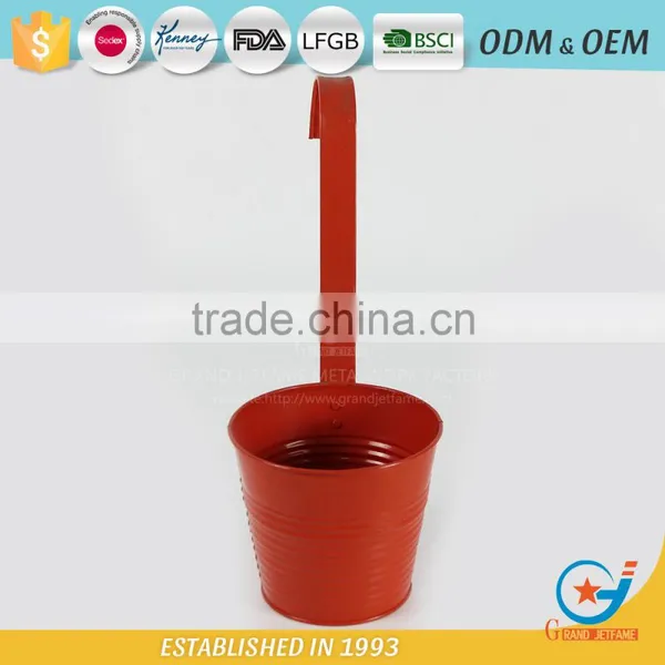 Garedn Galvanized and Iron Powder Coating Rose Red Modern Hanging Outdoor Wall Mounted Planters photo-3