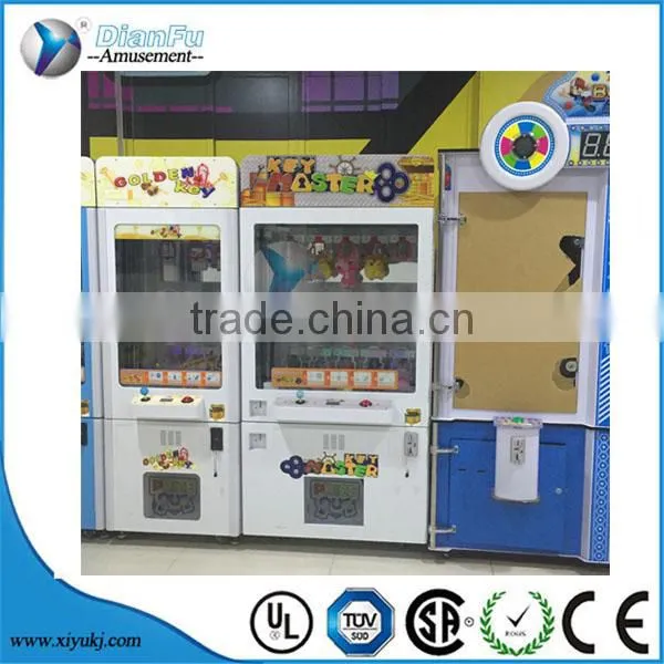 2016 New Popular Coin Operated Gift Game Cheap Factory Coin Operated Claw Crane Arcade Game/toy Craw Machine/key Master photo-3