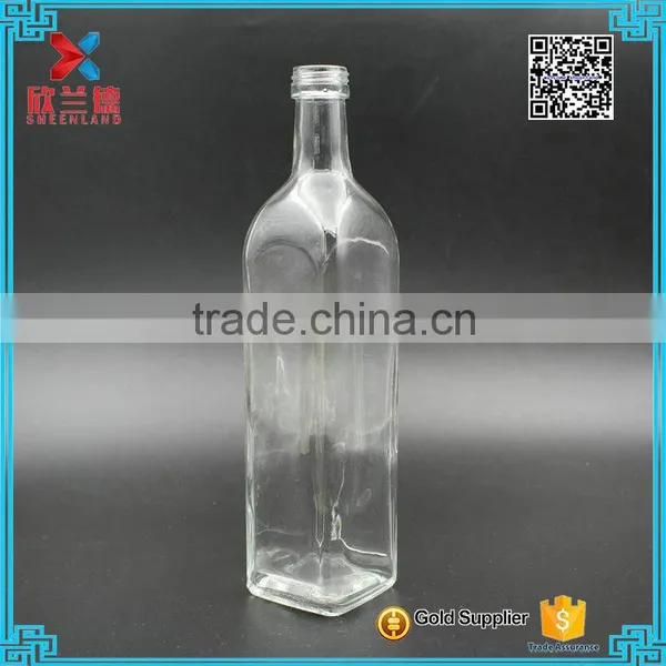 730ml Screw Cap Sealing Type Classical Glass Bottles for Alcohol Drink photo-3