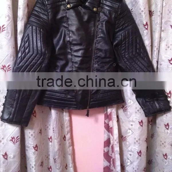 100% Genuine Leather